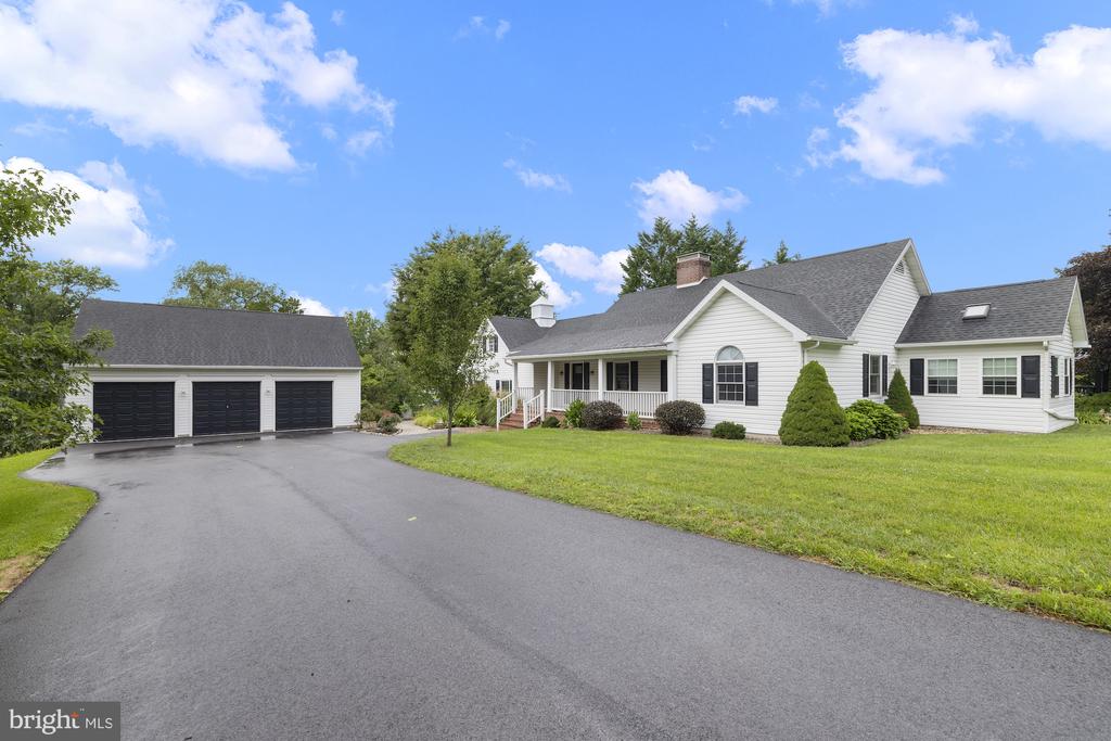 Family moving into new home